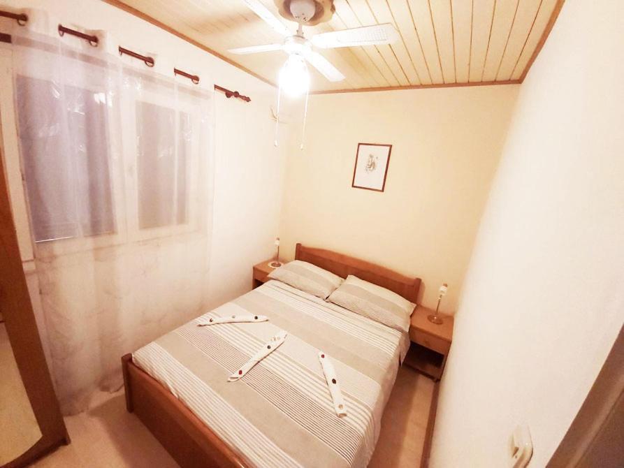 Apartments Carmen Винишче Экстерьер фото