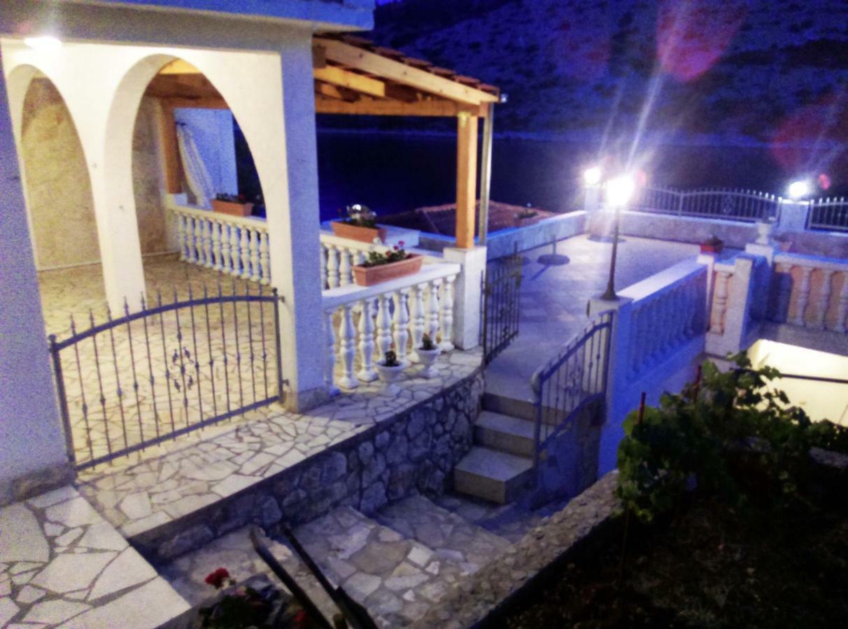 Apartments Carmen Винишче Экстерьер фото